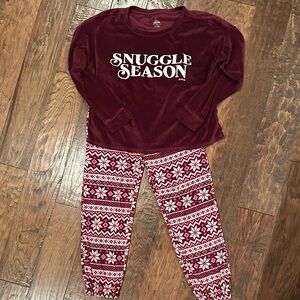 Snuggle Season Kids Pajamas Set - Burgundy